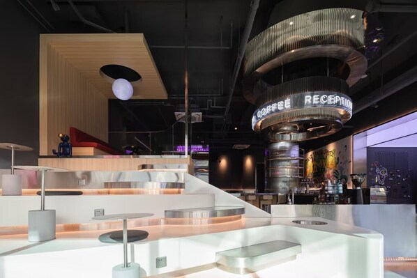 Reception - Hangzhou Desti Youth Park Hostel West Lake (Hangzhou)