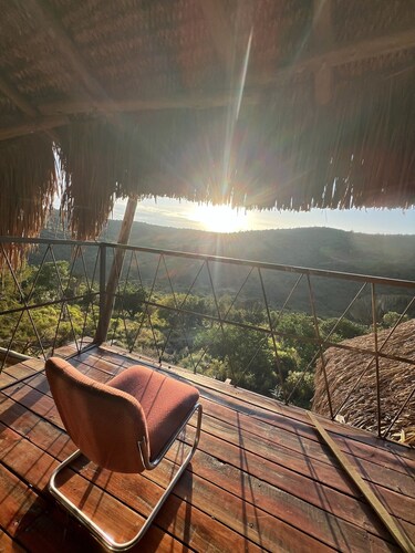 An Exclusive Luxury Stay Beside Borana Wildlife Conservancy and Ngare Ndare