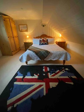 Silitysrauta/-lauta, ilmainen Wi-Fi, vuodevaatteet