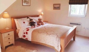 Fer et planche à repasser, Wi-Fi gratuit, draps fournis