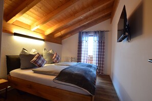 Iron/ironing board, free WiFi - Detached vacation home in Via Claudia vacation village with fireplace, balcony and terrace (Lechbruck am See)