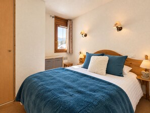 Room - Cozy apartment with large terrace at the foot of the slopes (Flumet)