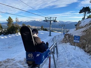 Snow and ski sports - Charming apartment in Les Angles with lake view terrace (Les Angles)