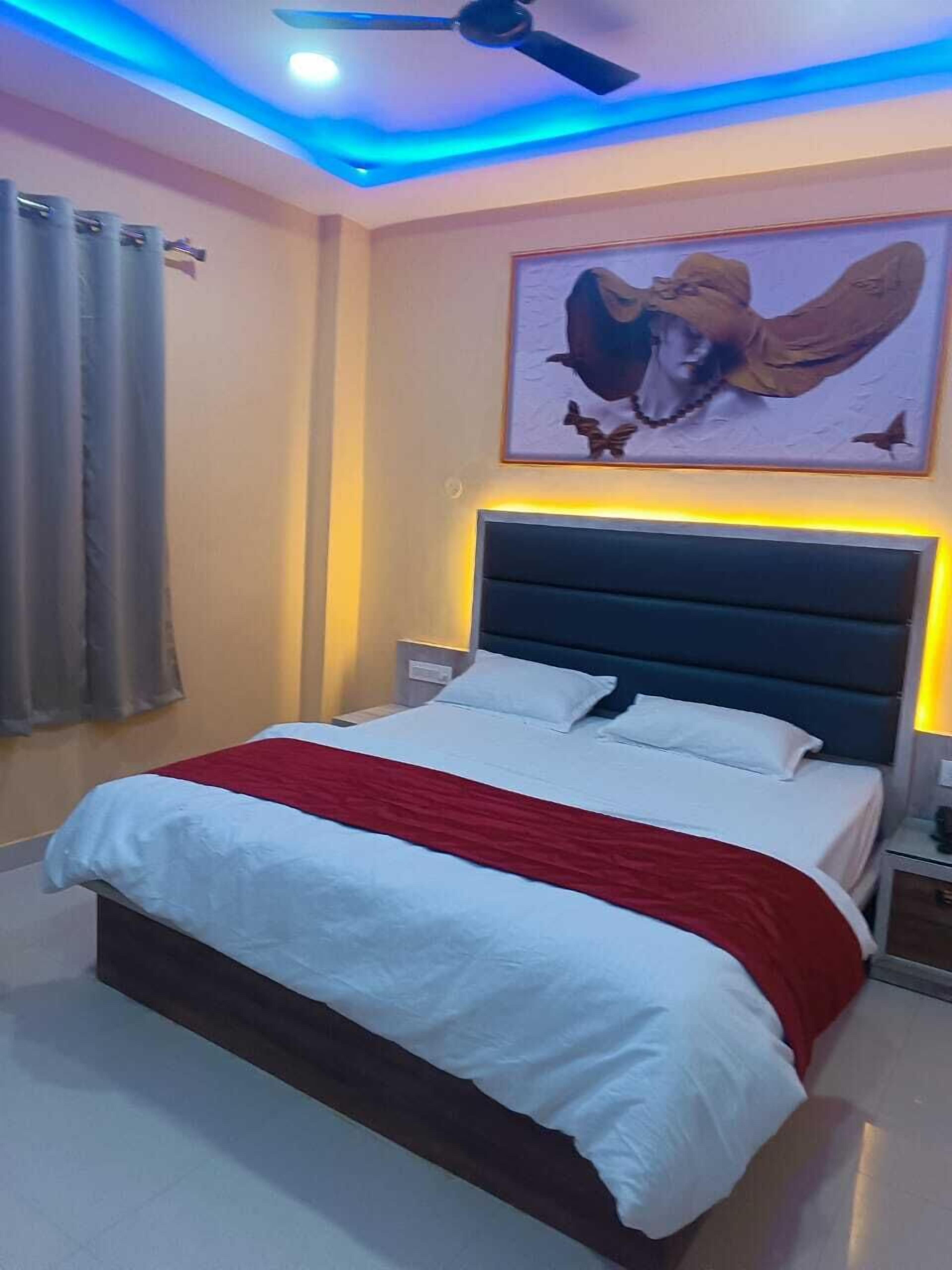 غرفة ديلوكس | أسرّة قابلة للطي وواي فاي مجانًا وملاءات أسرّة