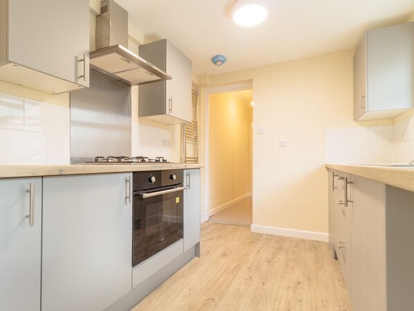 Shared Dormitory, 1 Bedroom | Interior - Room-private Room, Closer to Train Stati (Aldershot)