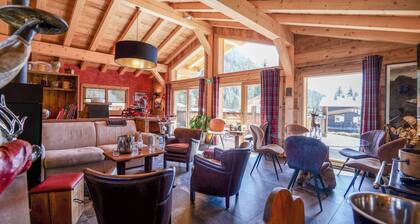 Chalet Ă la montagne vue magnifique sur le Mont-blanc