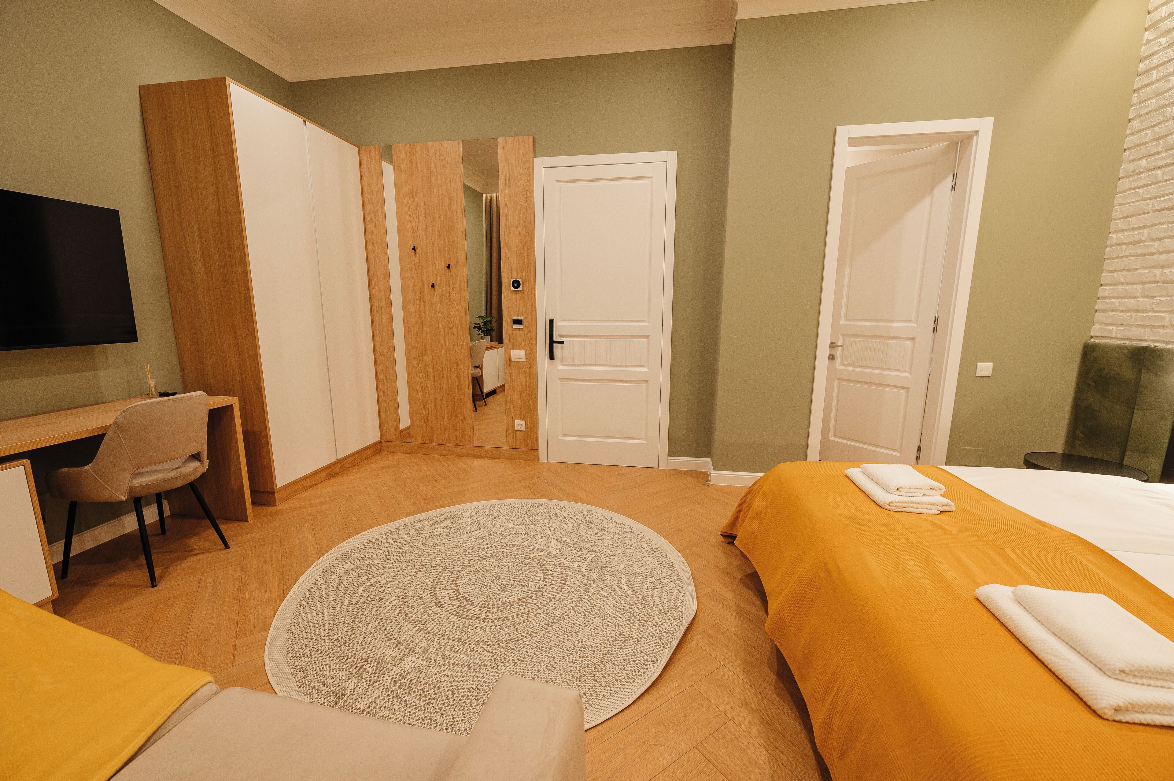 Superior Triple Room | Desk, free WiFi