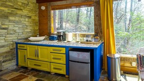 Private kitchen - Secret Romance- Ultimate Mountain Views, Romance, King Suite (Gatlinburg)