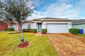 House (3 Bedrooms) | Front of property - 3BR House w/ Enclosed Yard & Gas Grill (Groveland)
