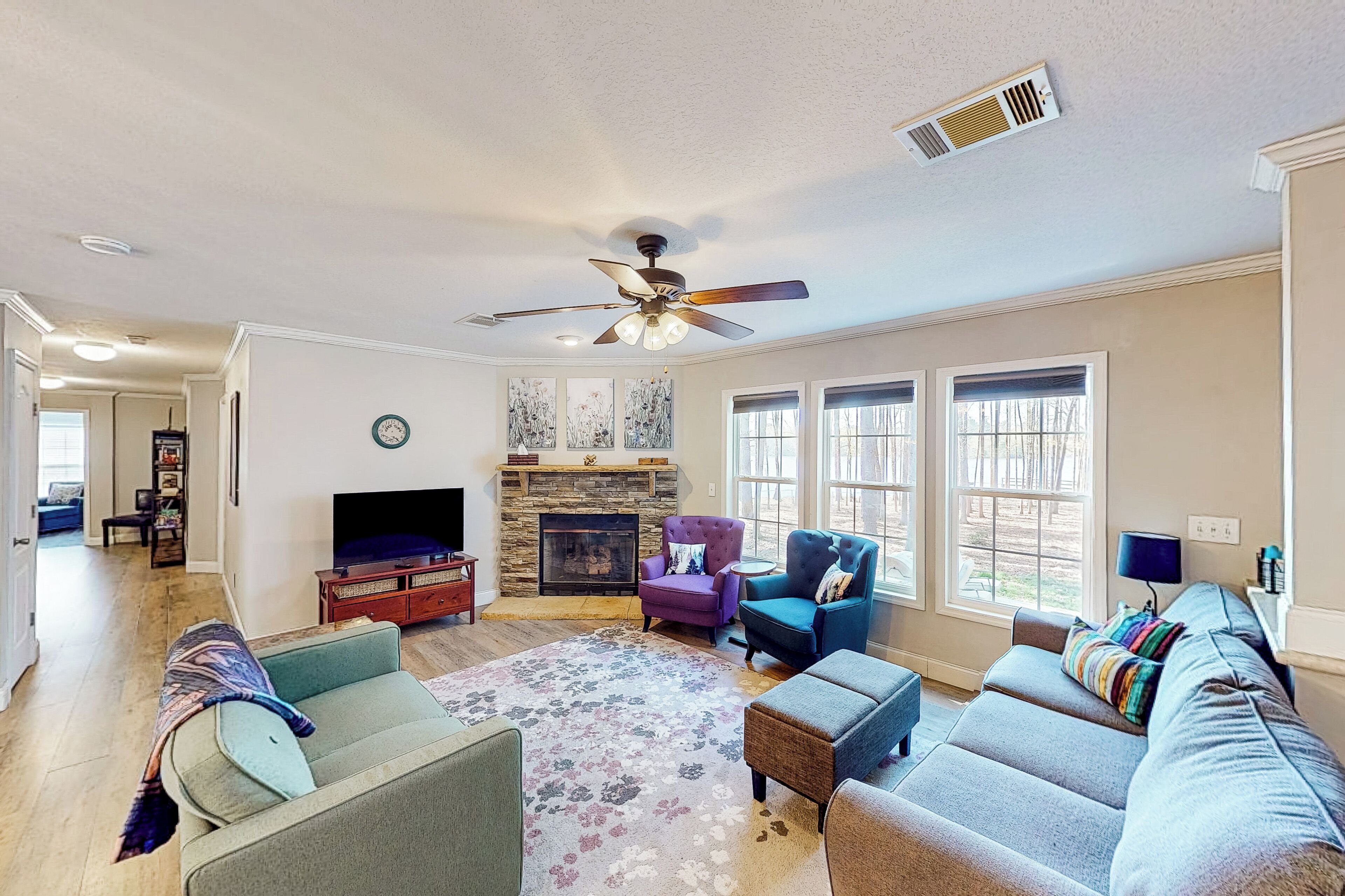 House (4 Bedrooms) | Interior