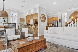 Smart TV - Suns Out Funs Out! Immaculate, Spacious, Next to the Pool & Park - Sleeps 12! (Panama City Beach)