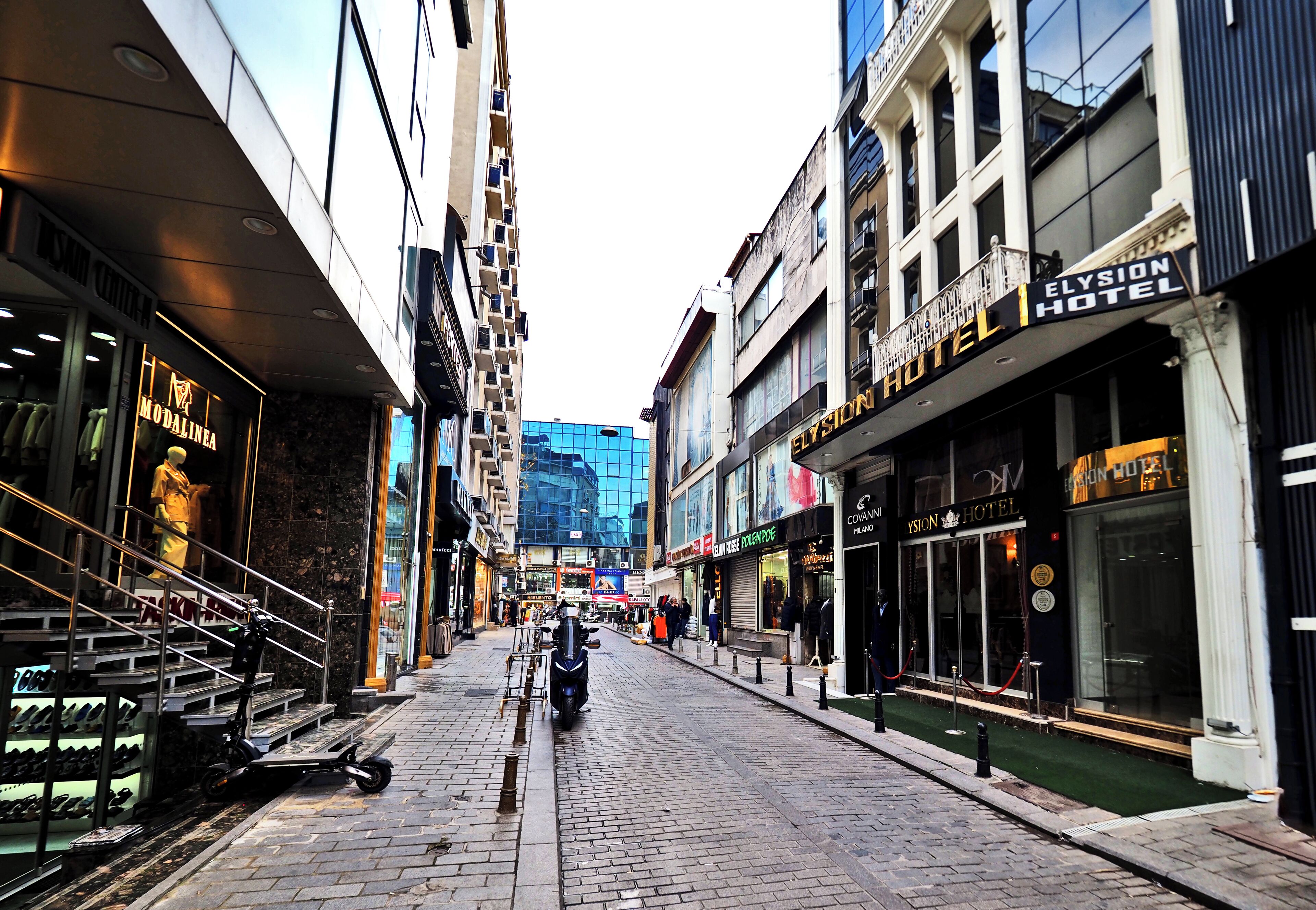 المنشأة من الخارج