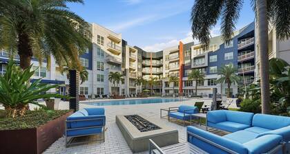 2-Bed/2-Bath Tampa Apartment: Comfort Meets Convenience for Corporate Travelers