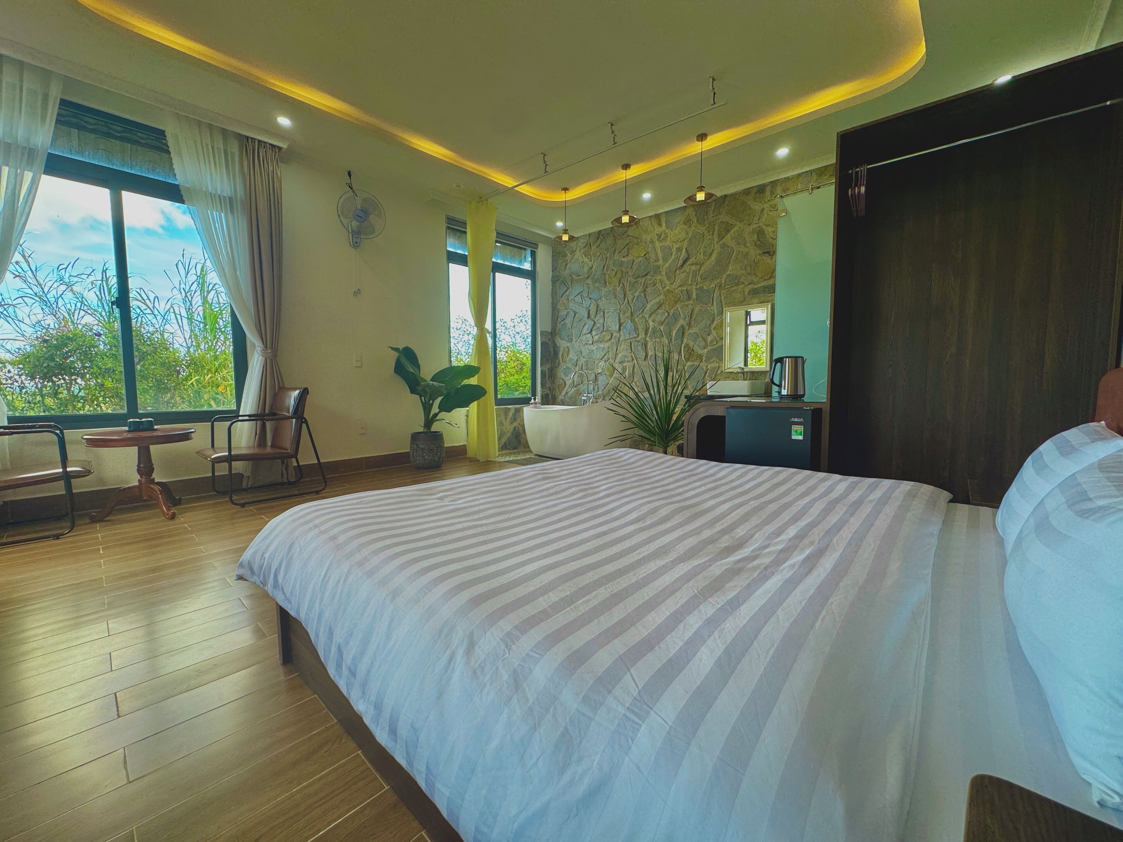 Doppia Deluxe, vista giardino | Biancheria da letto di alta qualità, materassi a doppio strato, minibar