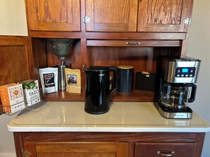 Interior - 3-bedroom Farmhouse at the Base of the Blue
Ridge Mountains (Landrum)