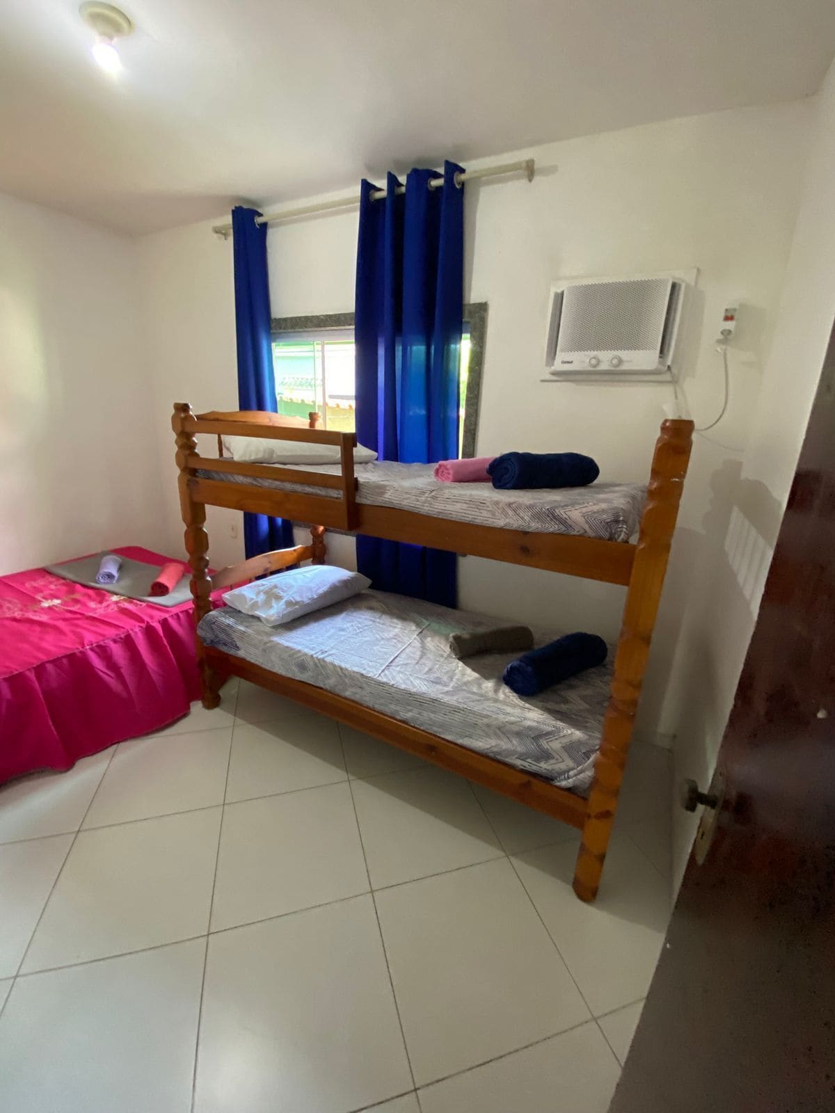 Wi-fi (inkludert) og sengetøy