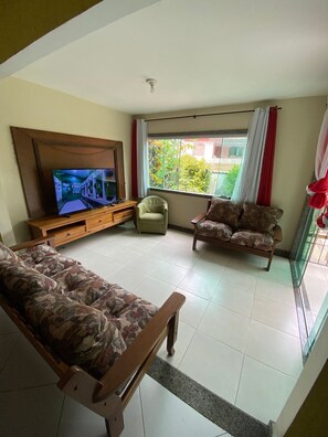 Smart TV - A house for your family or a friend of Nataliana (Cabo Frio)