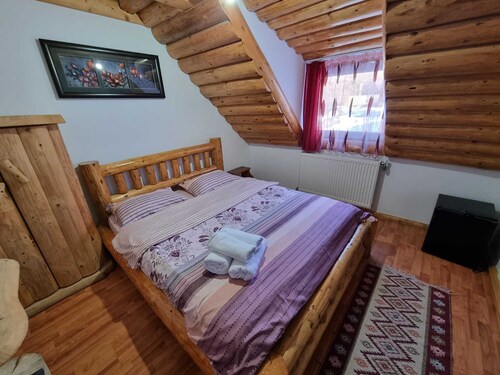 Total Relaxation at the  Cabin Non Nobis...,6 Rooms,Hot Tub and Pure Nature