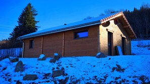 Exterior - Cosy chalet "Réglisse" 2/4pers with infrared sauna, pétanque court  (Anould)