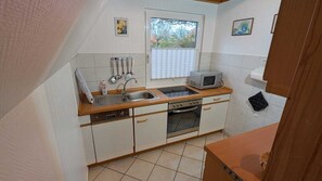 Microwave, stovetop, dishwasher
