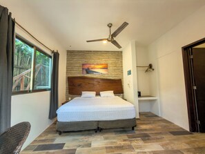 In-room safe, desk, laptop workspace, free WiFi - Xuun Bacalar (Bacalar)