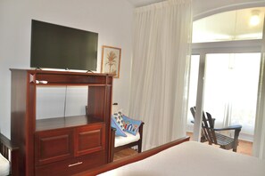 Internet, bed sheets - Oceanview Hideaway Apartment, Steps from the Beach (Cabarete)