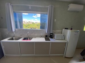 Superior Studio Suite, 2 Double Beds, Air conditioning | Bed sheets - Hotel Araujo's Suítes (Passos)