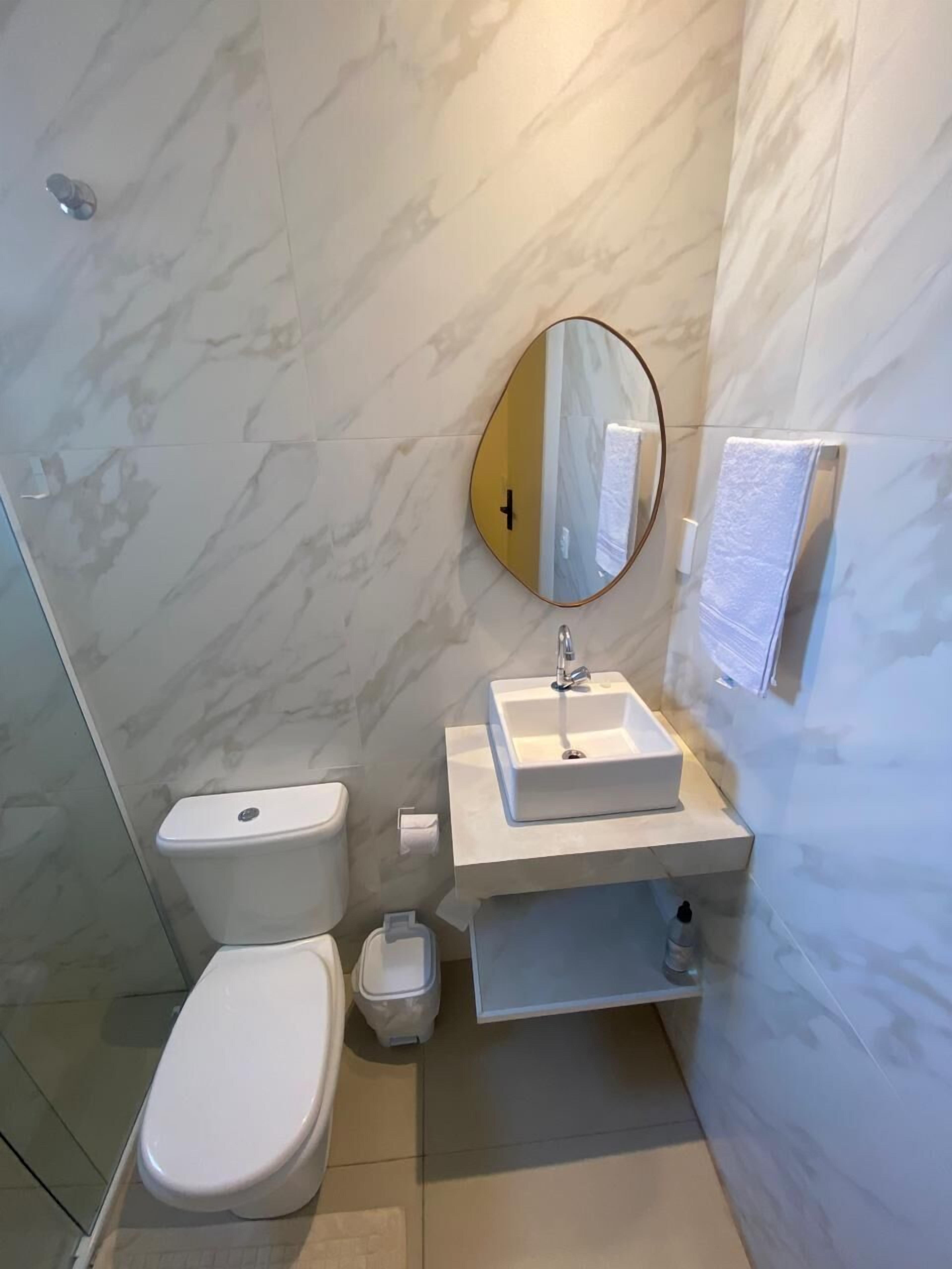 Standard Double Room, Mountain View | Bathroom