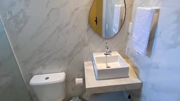 Kahden hengen standard-huone, vuoristonäköala | Kylpyhuone