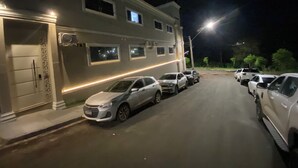 Uklassifisert bilde, 2 av 45, knapp