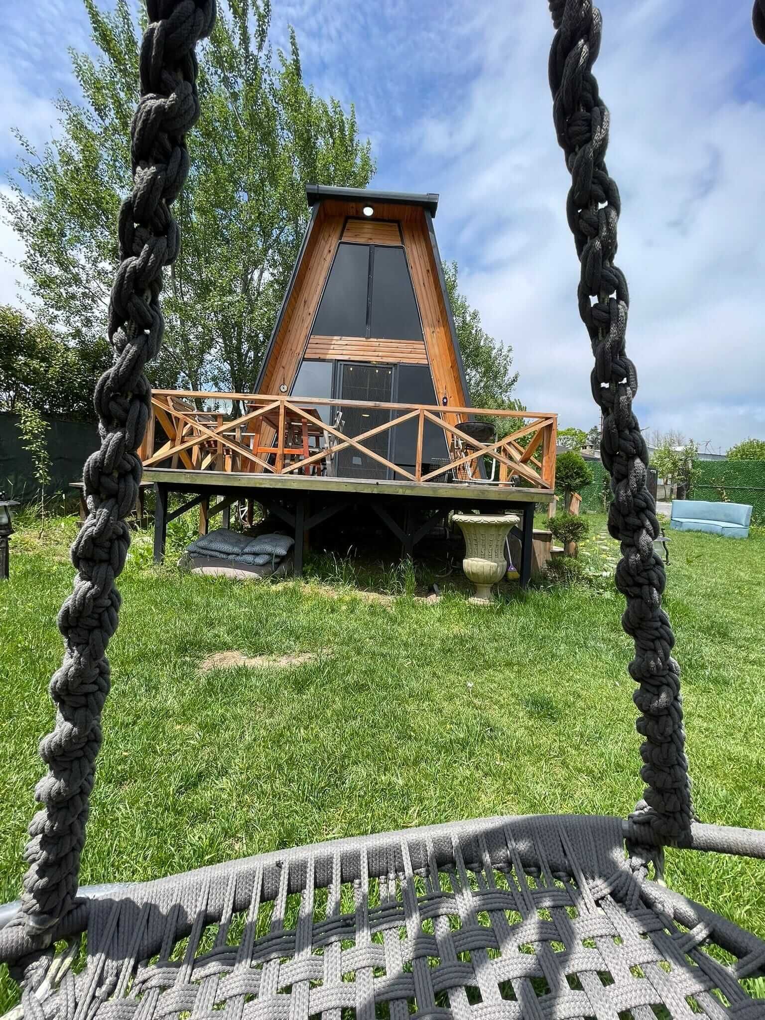 Classic Bungalow, Garden View