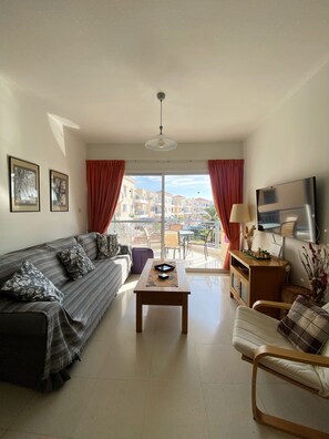 TV - STAY Vera's Apartment (Paphos)