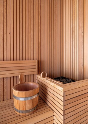 Sauna, hot tub, steam room - Le N°3 par Champagne Thiénot (Reims)
