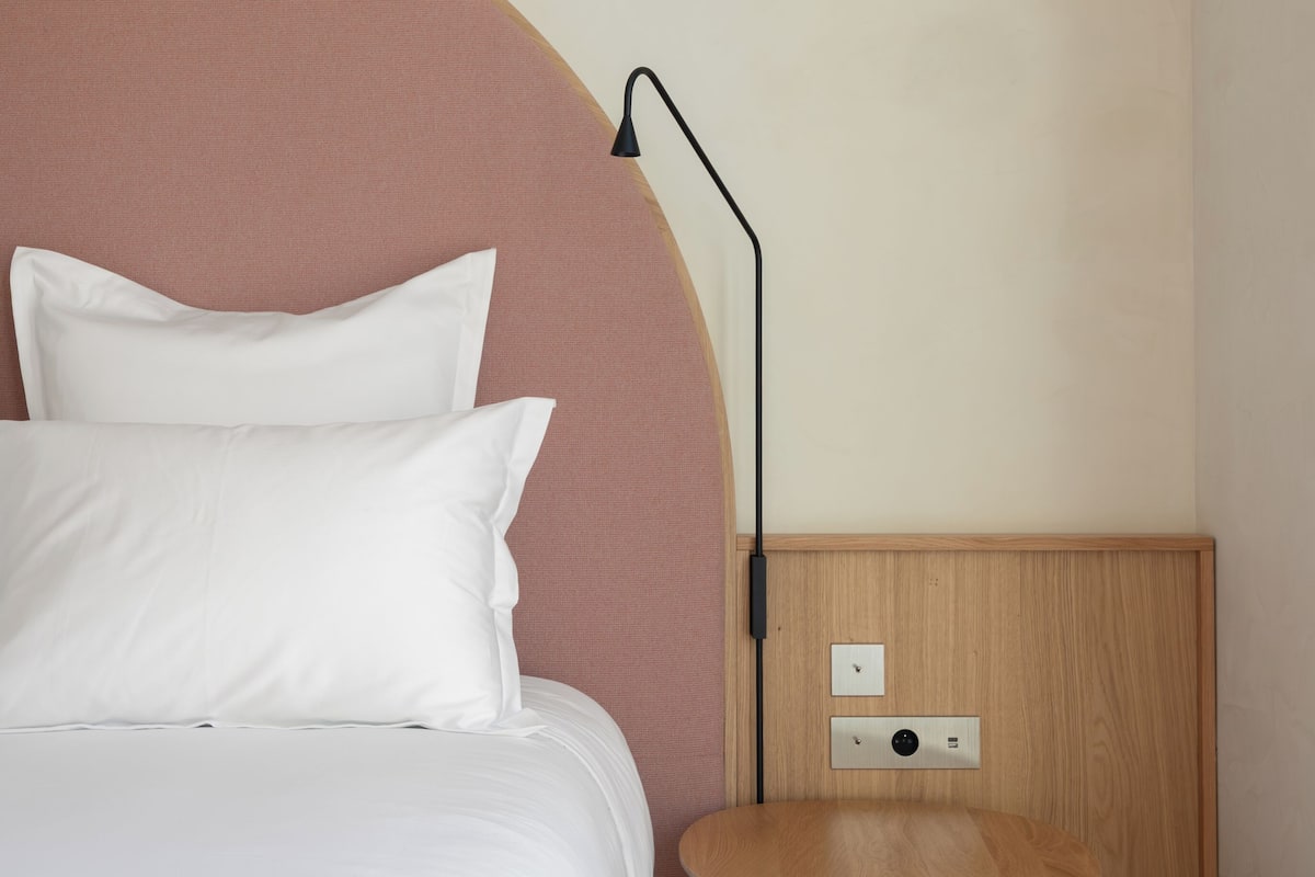 Caja de seguridad en la habitación, escritorio y wifi gratis