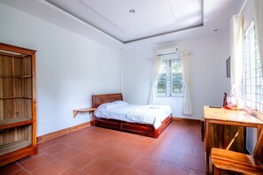 Basic Double Room, Balcony, Courtyard View | Minibar, desk - Bungalow Tài Phát  (Phu Quoc)