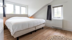 Room - Nice, Modern Furnished Holiday Home (De Cocksdorp)