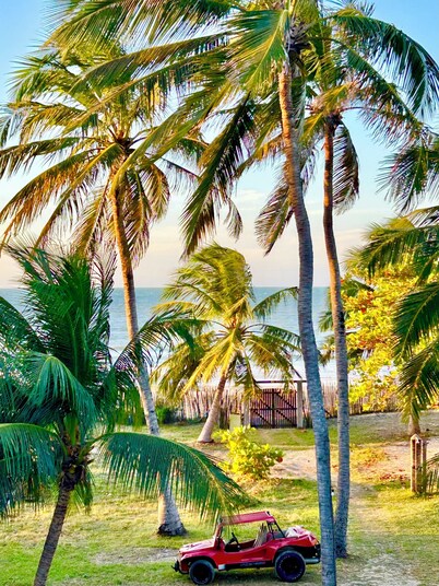 Eco Vila in front of the sea. Trairi. Fortress