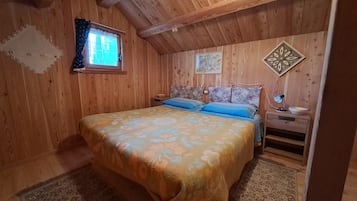 Iron/ironing board, internet, bed sheets