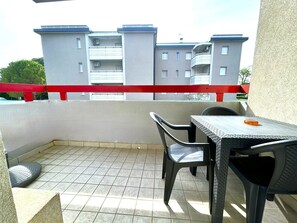 Outdoor dining - COND. FIREFLY - A1 5+0 - C40142 (Bibione Pineda)