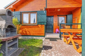House | Outdoor dining - Holiday Homes Close to the Beach (Wladyslawowo)