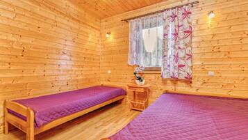 House | 2 bedrooms, individually furnished, bed sheets