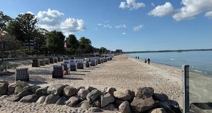 300m to the fine Baltic Sea beach - Comfort vacation apartment Seemöwe Scharbeutz
