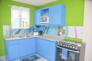 Private kitchen - Grateful #2 1&2 BDS APT, CAR RENTALS Available (Bridgetown)
