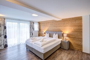 Apartamento | 4 quartos, roupa de cama