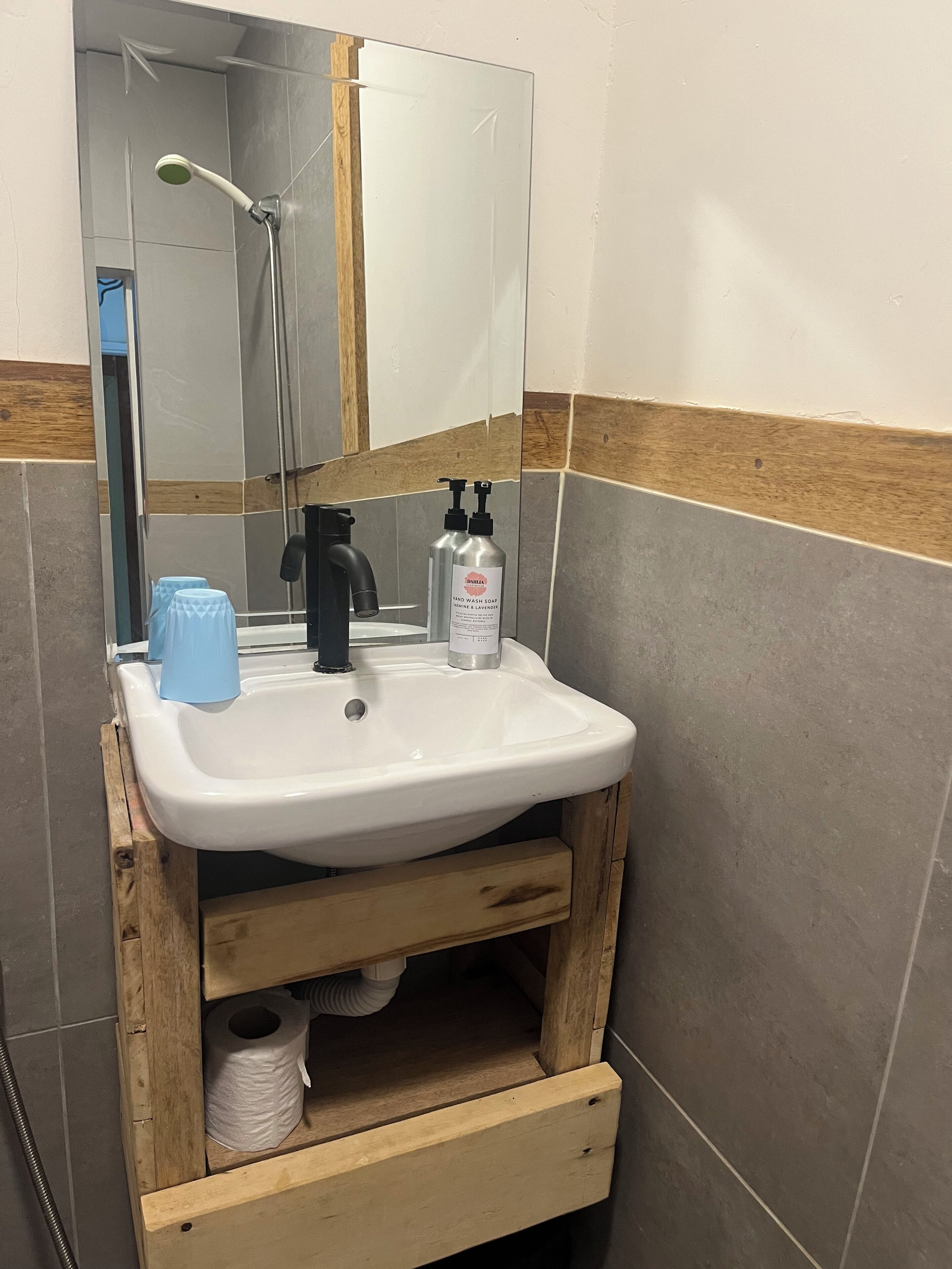 Doppelzimmer | Badezimmer