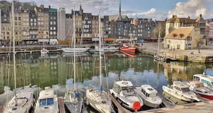 Lily Bay I Exceptional apartment on the harbor I Stunning view I 2 bedrooms