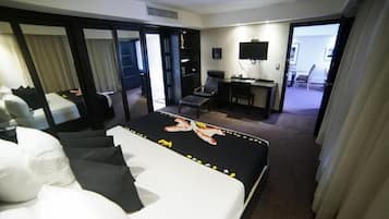 Coffres-forts dans les chambres, bureau, rideaux occultants