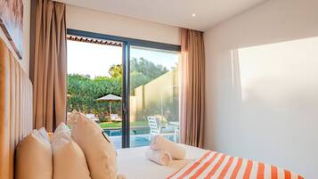 Luxury-Villa, Klimaanlage, Poolblick | Hochwertige Bettwaren, Verdunkelungsvorhänge, schallisolierte Zimmer