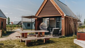 Unclassified image, 2 of 4, button - Tiny House in Zeeland Near Nieuwvliet Beach (Nieuwvliet)