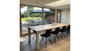 House | Dining - Holiday Home With Pool and Large Garden (Zwevegem)